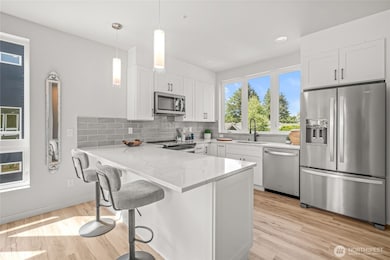 12225 Roseberg Ave S unit 4, Burien, WA 98168 - photo 5