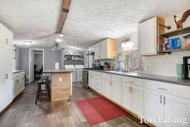 3211 Wood Duck Dr unit 24, Sheridan, MI 48884 - photo 5