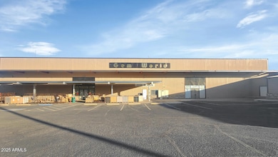 1330 E Main St-large-002-036-1330 E Main