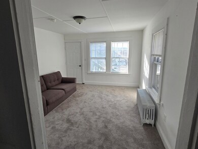 23 Lincoln Heights, Claremont, NH 03743 - photo 2