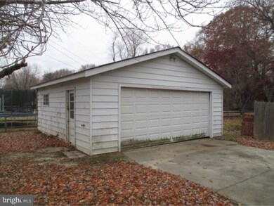 2220 Porter Rd, Bear, DE 19701 - photo 7