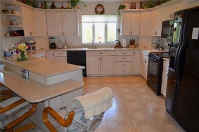 kitchen2