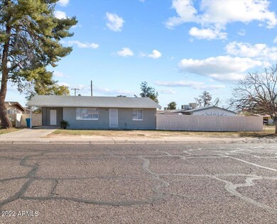 8605 N 37th Ave, Phoenix, AZ 85051 - photo 2