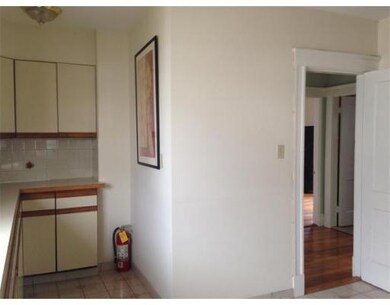 109 Hillside Rd unit 2, Watertown, MA 02472 - photo 6