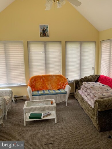 17 Edgewood Ave, New Castle, DE 19720 - photo 3