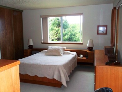 1055 Mordred Ct, Oceanside, OR 97134 - photo 6