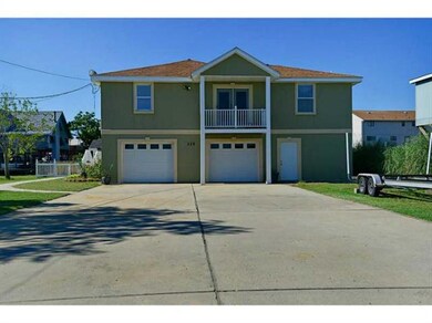 Photo. Front view