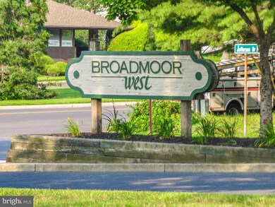 1 E Brookline Dr, Clementon, NJ 08021 - photo 2