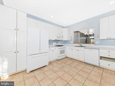 2632 Cameron Way, Frederick, MD 21701 - photo 4