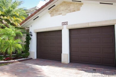 10434 NW 70th Ln, Doral, FL 33178 - photo 2