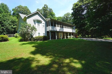 6016 Emerald Ln, Eldersburg, MD 21784 - photo 3