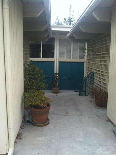 Great double door entry.