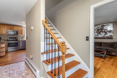 33 Pemigewasset Cir, Derry, NH 03038 - photo 4