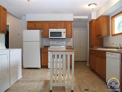 308 Fowler St, Maple Hill, KS 66507 - photo 6