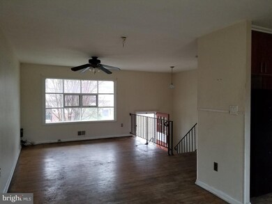 6811 Pepper St, Capitol Heights, MD 20743 - photo 3