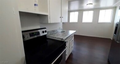 180 N Jones St unit 5, Moapa Valley, NV 89040 - photo 3