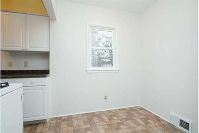 3438 57th St, Des Moines, IA 50310 - photo 3