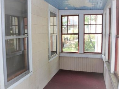 26 Concord St, Concord, NH 03301 - photo 5