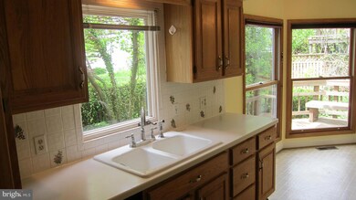 4521 Sleaford Rd, Bethesda, MD 20814 - photo 6