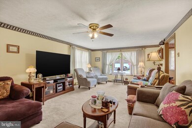 11902 Rinehart Dr, Waynesboro, PA 17268 - photo 5