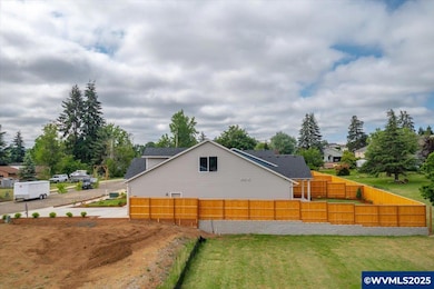 1279 SW 11th St, Dallas, OR 97338 - photo 3