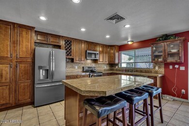 Island Kitchen