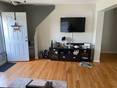 26 Hourihan St unit 2, Peabody, MA 01960 - photo 3