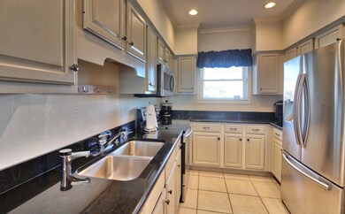 2 Kitchen 1