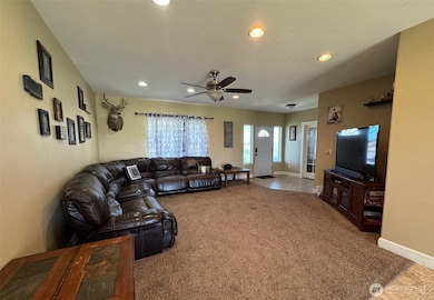 849 S Mckinney Rd, Othello, WA 99344 - photo 5