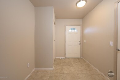 Unit 1 Large entryway