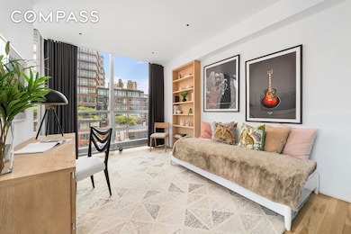 166 Perry St unit 6B, New York, NY 10014 - photo 7