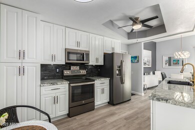 10618 W Wheatridge Dr, Sun City, AZ 85373 - photo 7