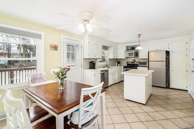 385 Matfield St, West Bridgewater, MA 02379 - photo 7