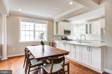 471 Hawkridge Ln, Sykesville, MD 21784 - photo 5