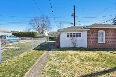 1838 W Cedar St, Allentown, PA 18104 - photo 4