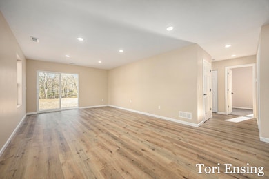 908 Moulton St, Belding, MI 48809 - photo 6