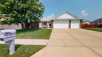 1908 Wellington Ln, Maryville, IL 62062 - photo 4