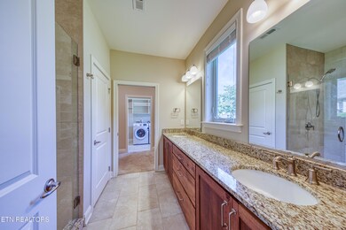 Ensuite Bath