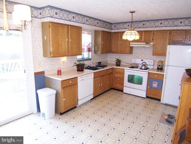 3309 Betterton Cir, Abingdon, MD 21009 - photo 6