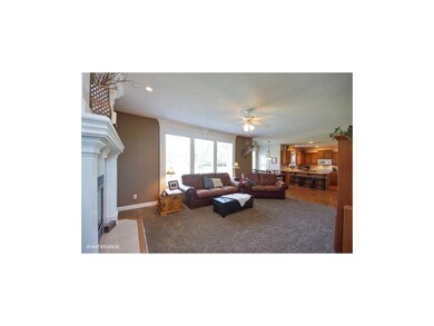 Spacious Great room open to large working kitchen 