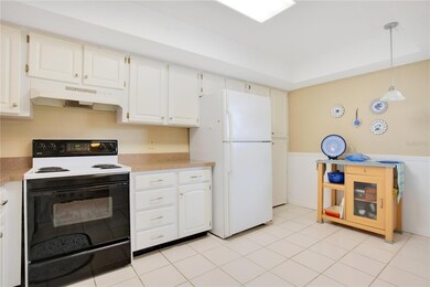 12200 Vonn Rd unit 1209, Largo, FL 33774 - photo 4