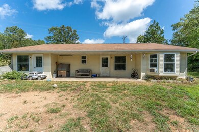 Home on 19 Acres003