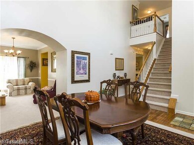 Dining Room. What beautiful architectural features! Well maintained.