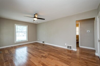 1829 Williams Blvd SW, Cedar Rapids, IA 52404 - photo 4