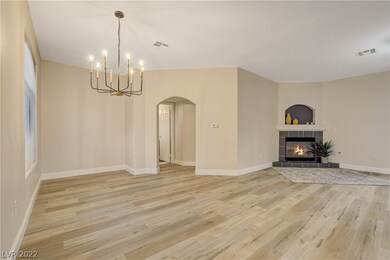 1601 Cardinal Bluff Dr unit 204, Las Vegas, NV 89128 - photo 6