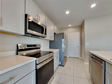 1226 Salisbury Dr, Winter Haven, FL 33881 - photo 6