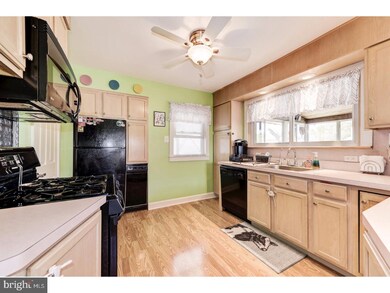 37 Birch Ave, Westville, NJ 08093 - photo 5