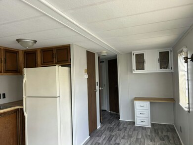 16731 U S 301 unit SA128, Dade City, FL 33523 - photo 4