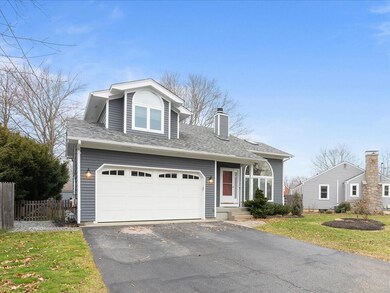 25 Ann Mary Brown Dr, Warwick, RI 02888 - photo 6