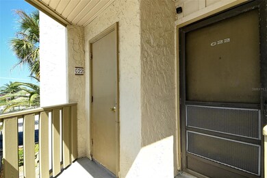Bay Oaks unit G22, Sarasota, FL 34242 - photo 3